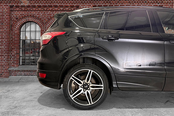 Ford Kuga 5 of 29