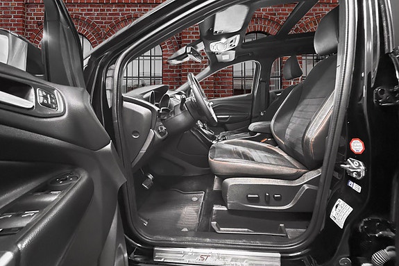 Ford Kuga 15 of 29