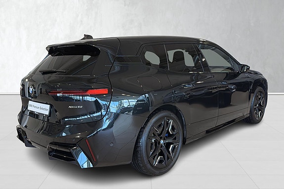 BMW iX 5 of 23