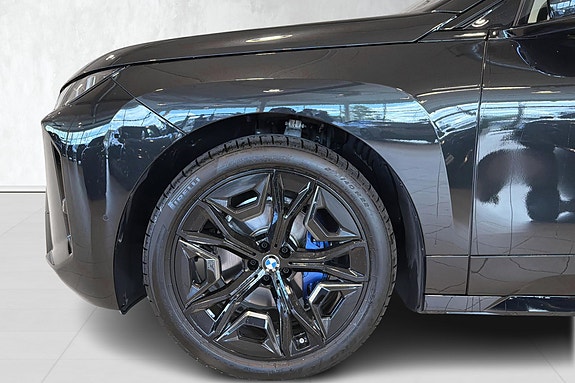 BMW iX 3 of 23