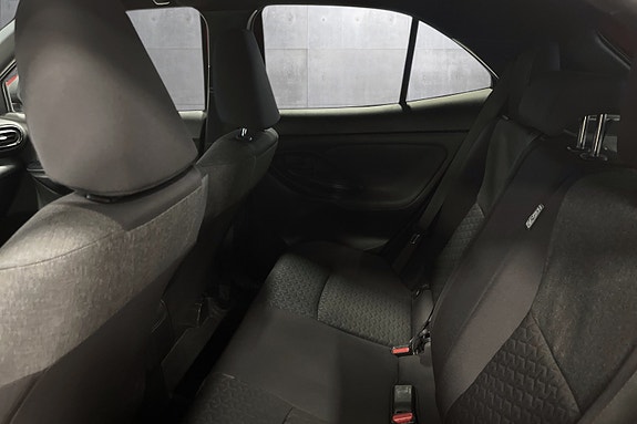 Toyota Yaris Cross 14 of 18