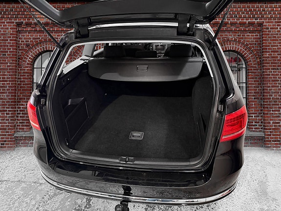 Volkswagen Passat 23 of 23