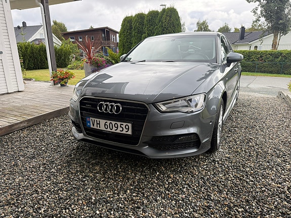 Audi A3 4 of 21