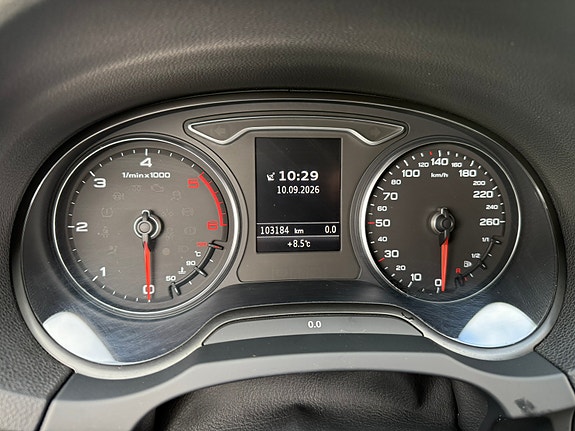 Audi A3 8 of 21