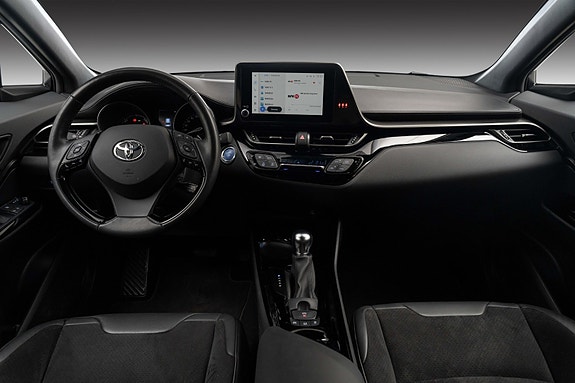Toyota C-HR 20 of 25
