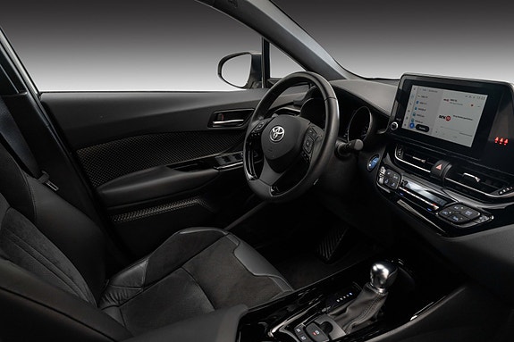 Toyota C-HR 24 of 25