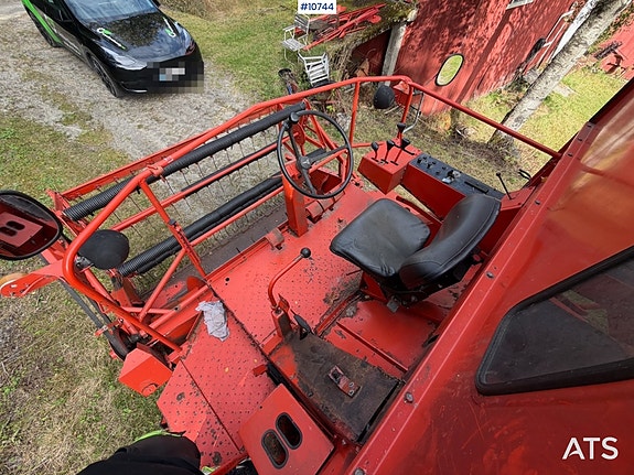 Deutz Fahr  M 660 skurtresker 11 of 26