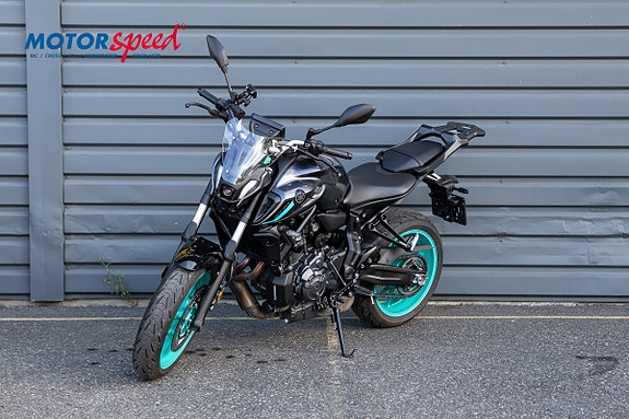 Yamaha MT-07 4 of 8
