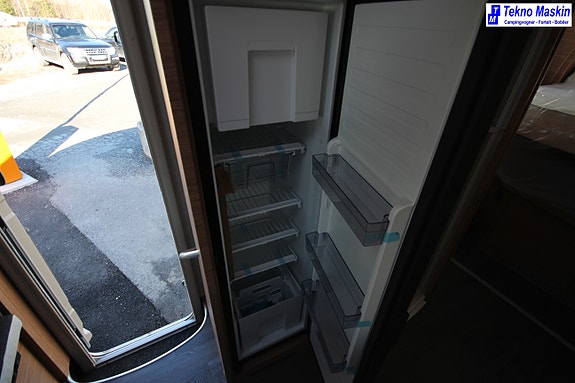 Weinsberg CARASUITE 700 DX 9 of 24
