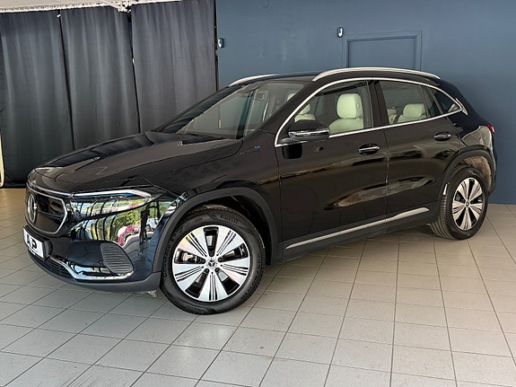 Mercedes-Benz EQA300 11 of 30