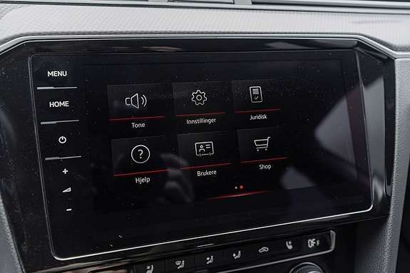 Volkswagen Passat Alltrack 16 of 26
