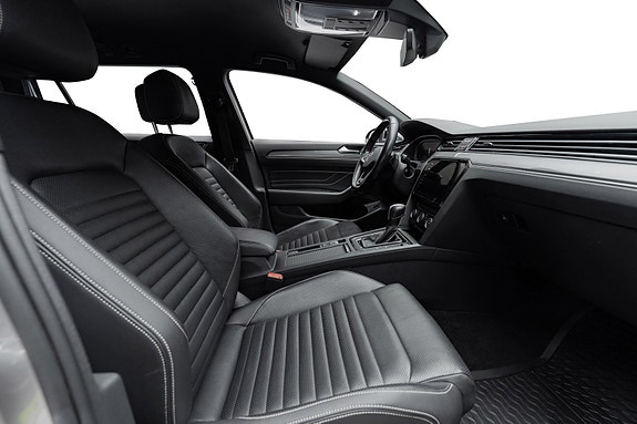 Volkswagen Passat Alltrack 25 of 26