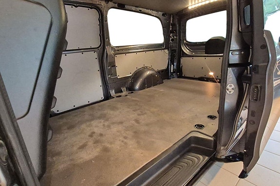 Mercedes-Benz Vito 119 20 of 30