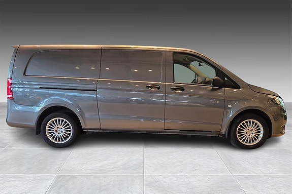 Mercedes-Benz Vito 119 8 of 30