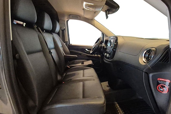Mercedes-Benz Vito 119 22 of 30