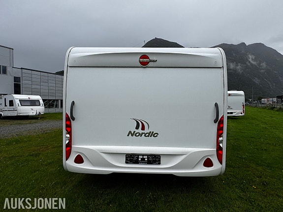 Bürstner AVERSO NORDIC 580 TS - 4 sengeplasser - WC/dusj - 6 of 30