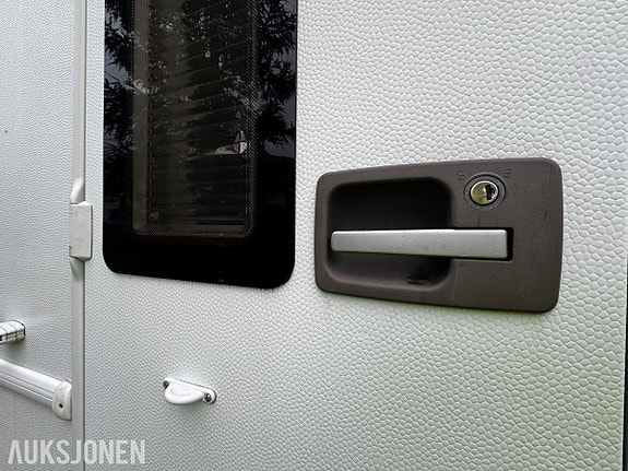 Bürstner AVERSO NORDIC 580 TS - 4 sengeplasser - WC/dusj - 24 of 30