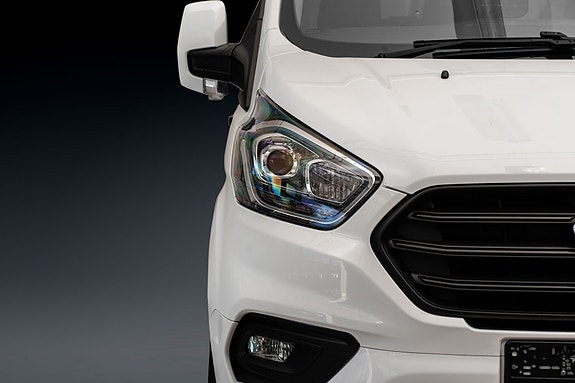 Ford Transit Custom 4 of 25