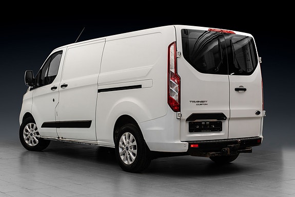 Ford Transit Custom 6 of 25