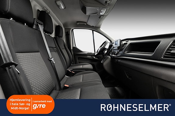 Ford Transit Custom 23 of 25