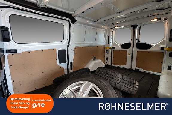 Ford Transit Custom 22 of 25