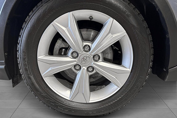 Toyota C-HR 19 of 19