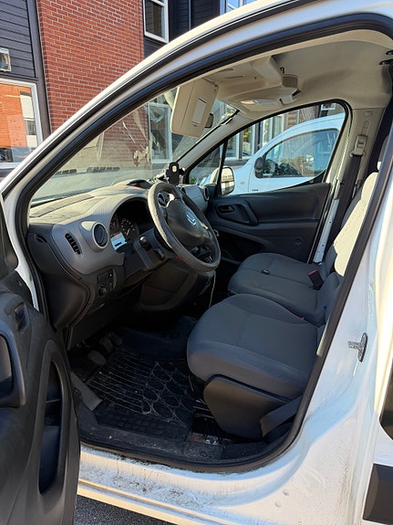 Citroen Berlingo 10 of 11