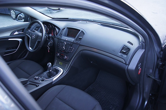 Opel Insignia 15 of 15
