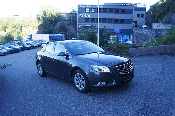 Opel Insignia 3 of 15