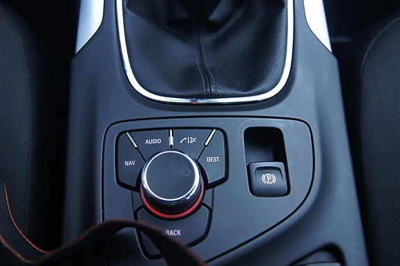 Opel Insignia 11 of 15