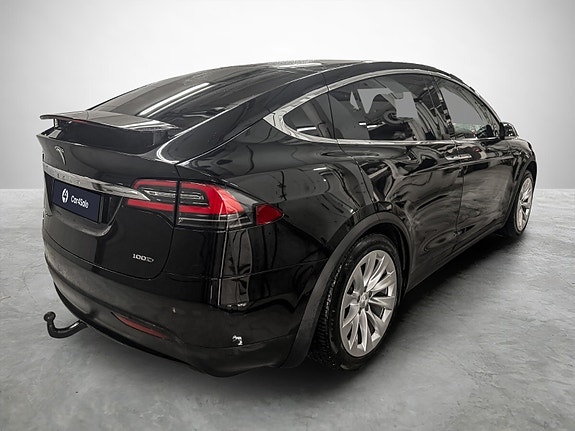 Tesla Model X 5 of 27