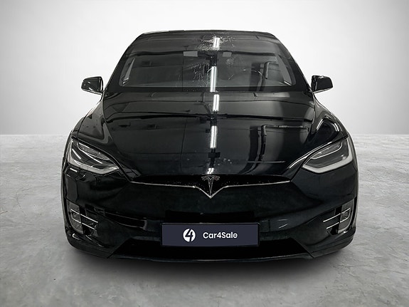 Tesla Model X 8 of 27