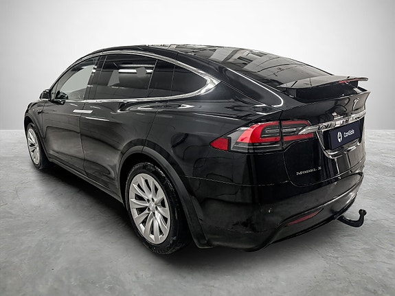 Tesla Model X 3 of 27