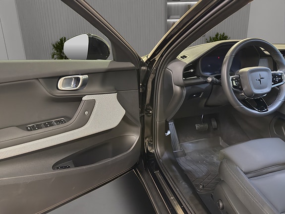 Polestar 2 17 of 25