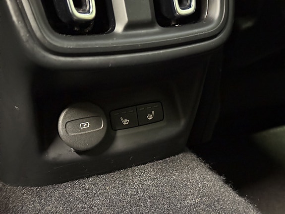 Polestar 2 28 of 30