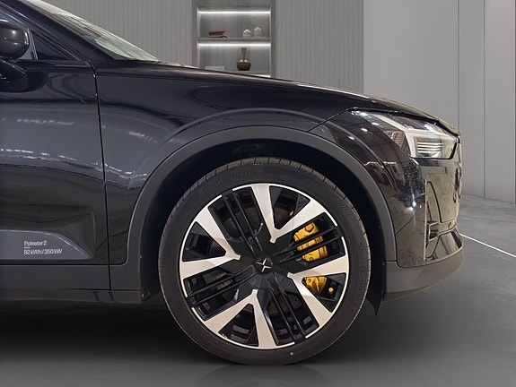 Polestar 2 4 of 30