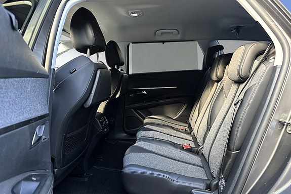 Peugeot 5008 16 of 30