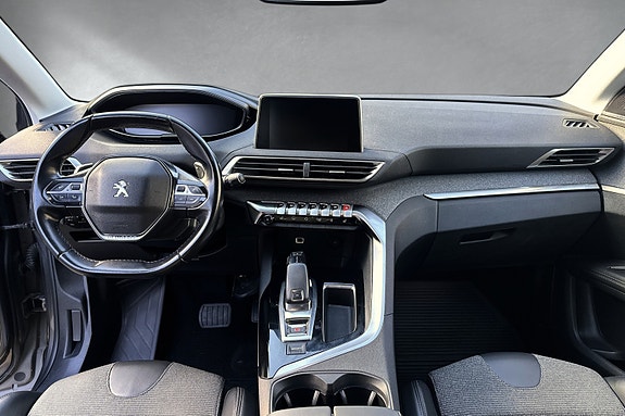 Peugeot 5008 21 of 30