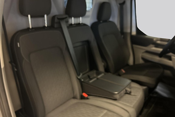 Ford Transit Custom 18 of 18