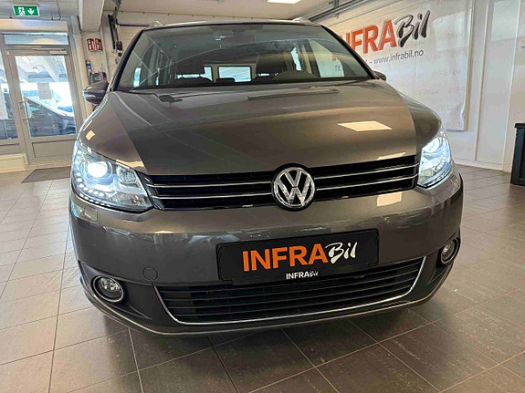 Volkswagen Touran 9 of 30