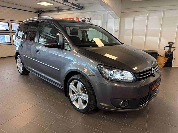 Volkswagen Touran 10 of 30