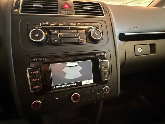 Volkswagen Touran 24 of 30