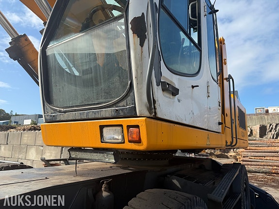 Liebherr A 934 C HD LITRONIC HJULGÅENDE MATERIALHÅNDTERINGSMASKIN - TØMMERKLO - GRABB 12 of 30