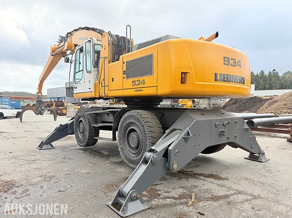 Liebherr A 934 C HD LITRONIC HJULGÅENDE MATERIALHÅNDTERINGSMASKIN - TØMMERKLO - GRABB 4 of 30