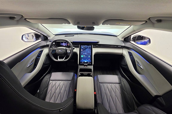 Ford Explorer 19 of 30