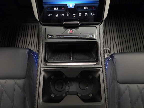 Ford Explorer 26 of 30