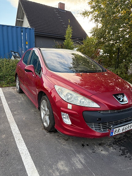 Peugeot 308 3 of 17