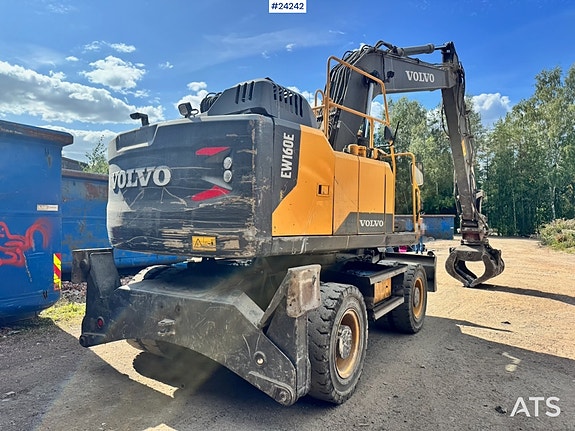 Volvo EW160E Hjulgraver m/ Hevbar hytte og Klype. SE VIDEO 4 of 30