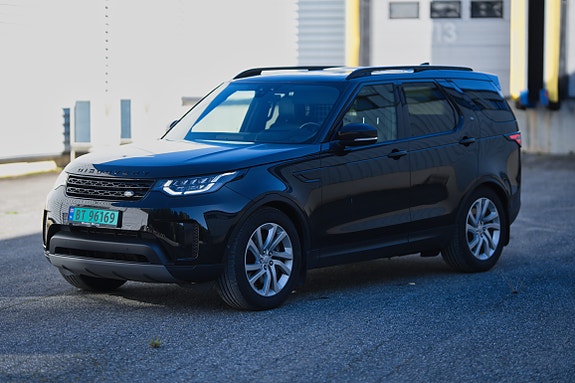 Land Rover Discovery 5 6 of 30