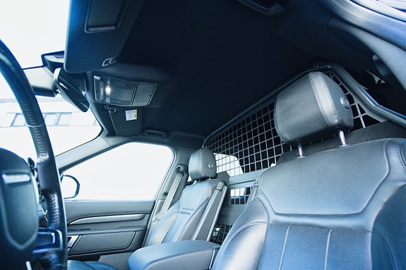 Land Rover Discovery 5 23 of 30